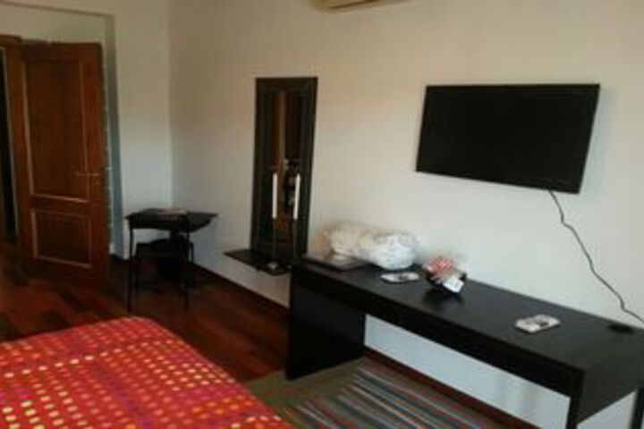 Room 29 of 29