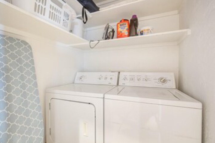 Laundry 24 of 63