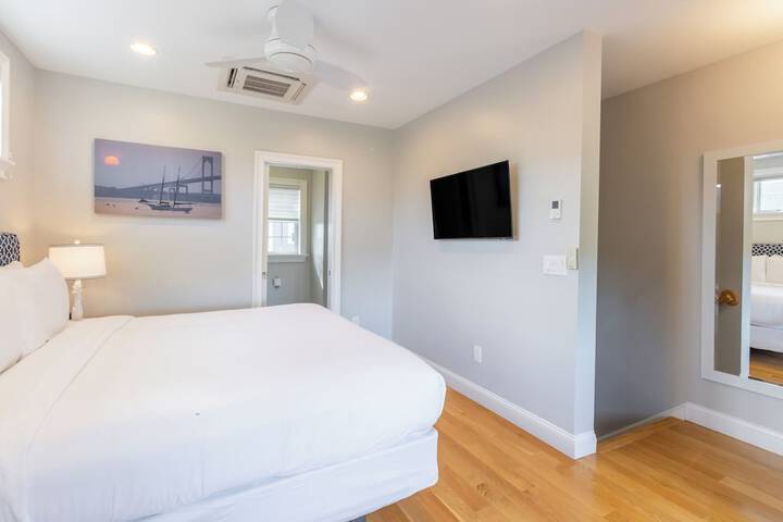 Room 12 of 97
