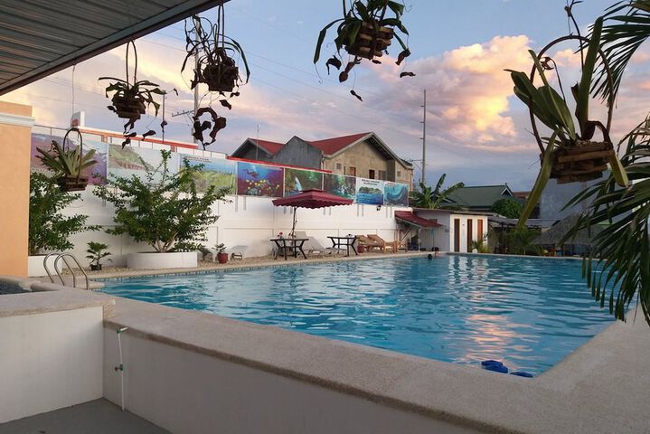 Pool 19 of 29