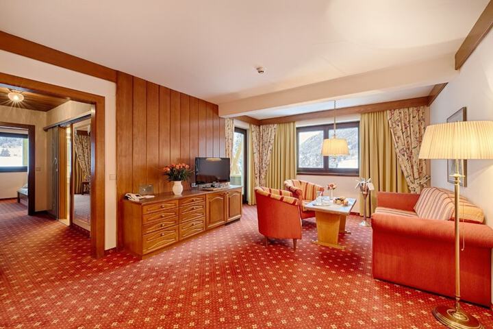 Room 18 of 69