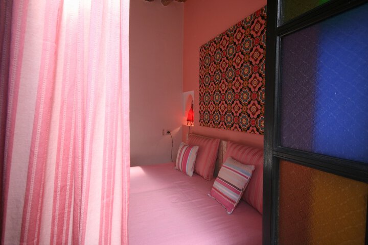 Room 30 of 65