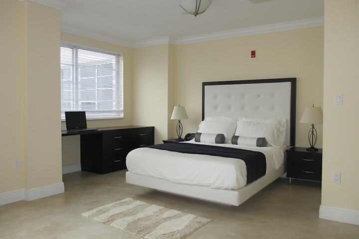 Room 106 of 129