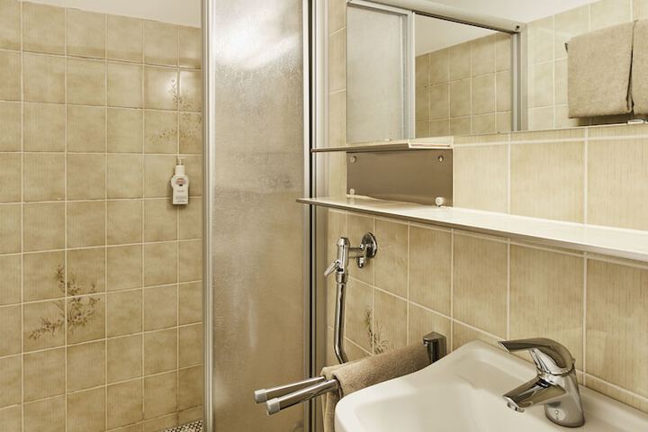 Bathroom Vanities