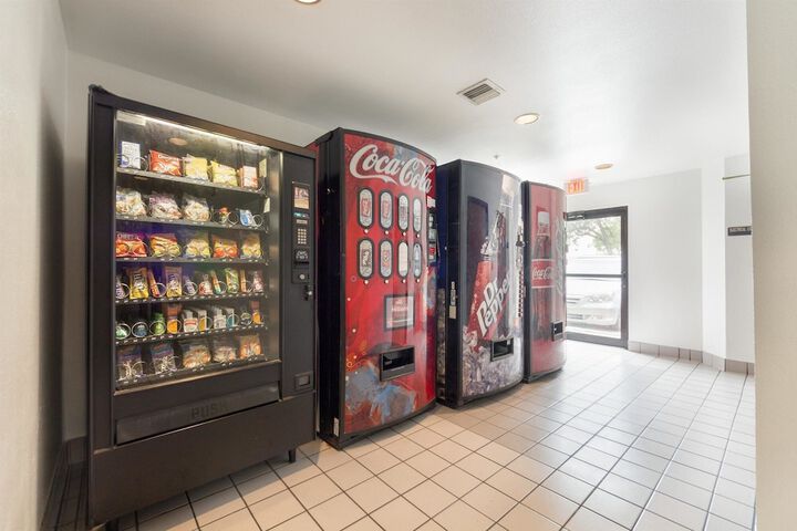 Vending machine