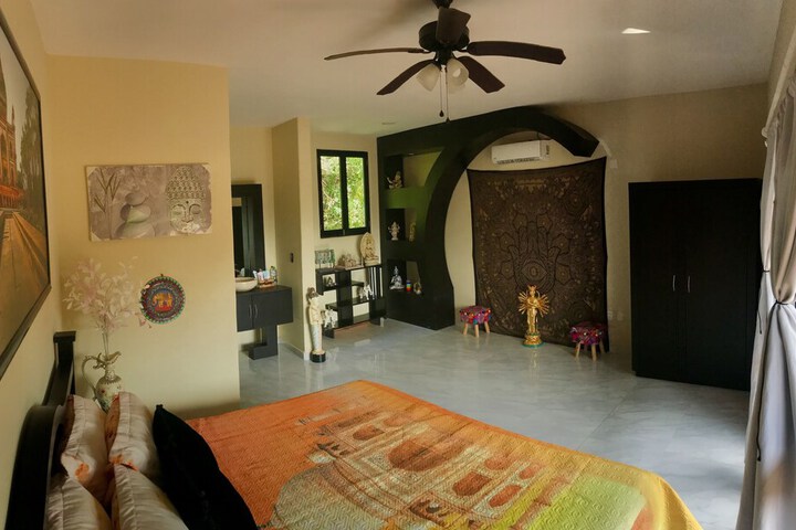 Room 37 of 115