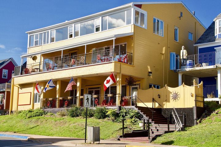 Hotel 68 of 82