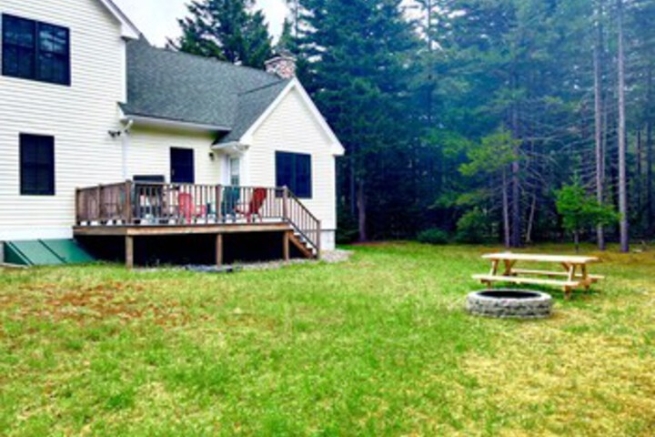 Property Grounds 23 of 36