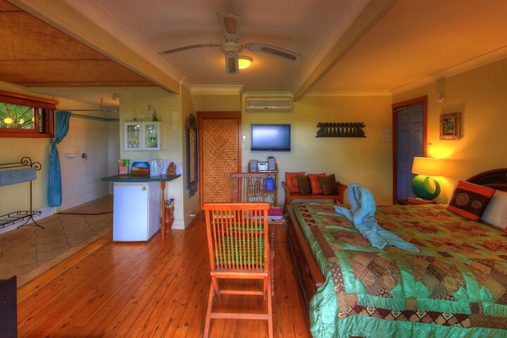 Room 25 of 108