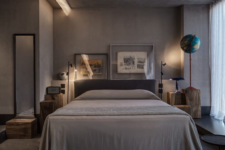 Room 8 of 75