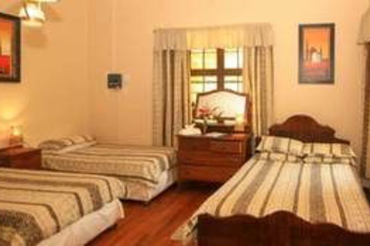 Room 2 of 30