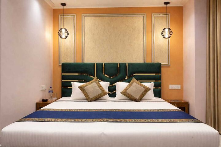 Room 42 of 89
