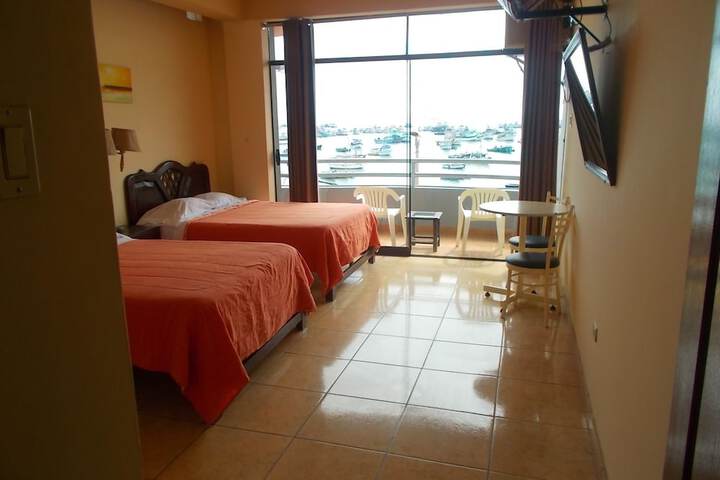 Room 10 of 40