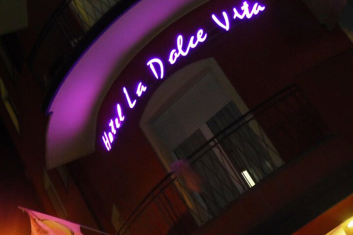 Hotel 34 of 35