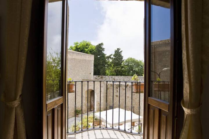 Terrace/Patio 22 of 85