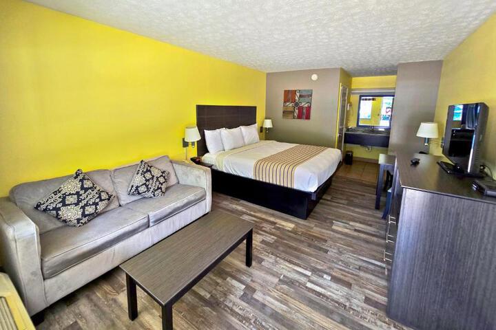 Standard King Bed Sofa (3 of 8)