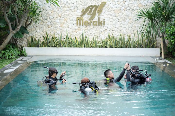 Pool 31 of 53
