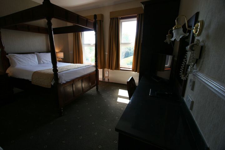 Room 19 of 52