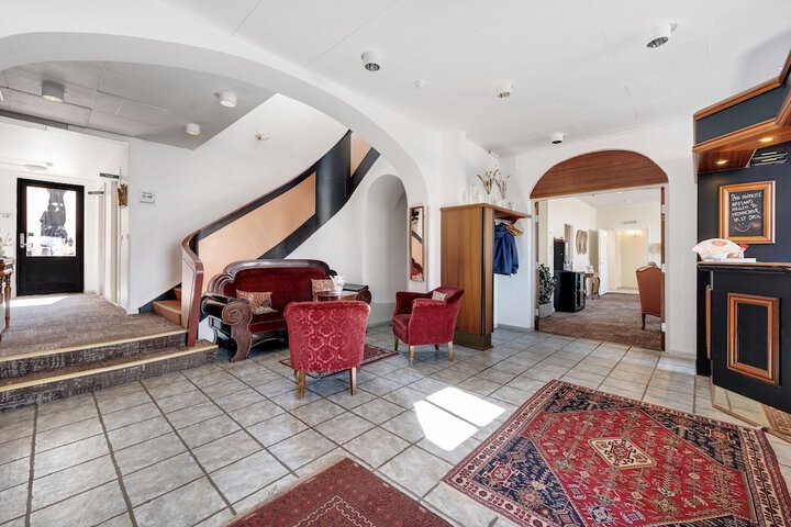Lobby Entry