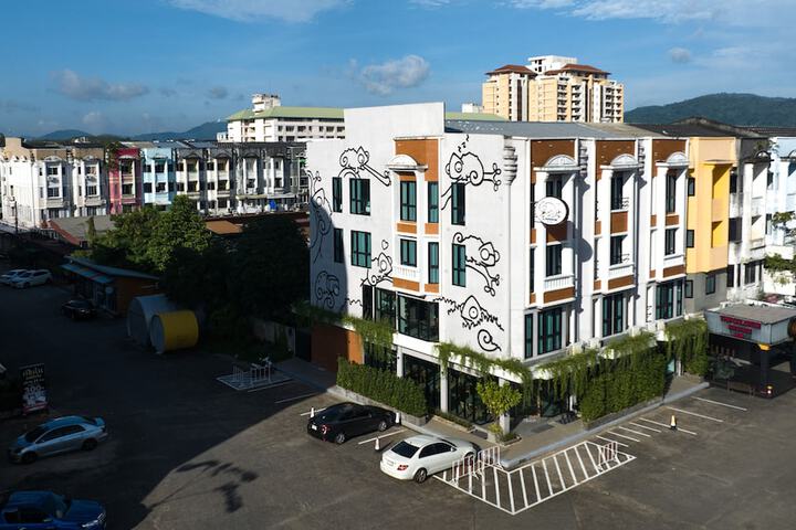 Hotel 44 of 54