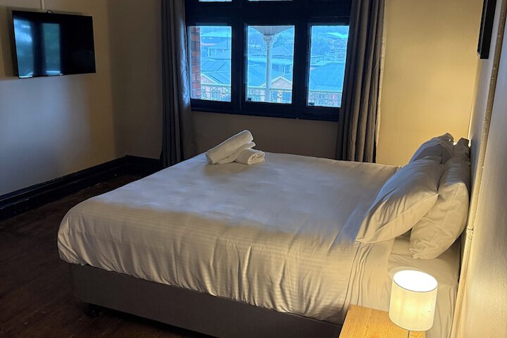 Room 3 of 30