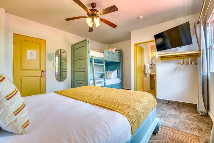 Room 15 of 63