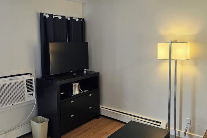Room 45 of 60