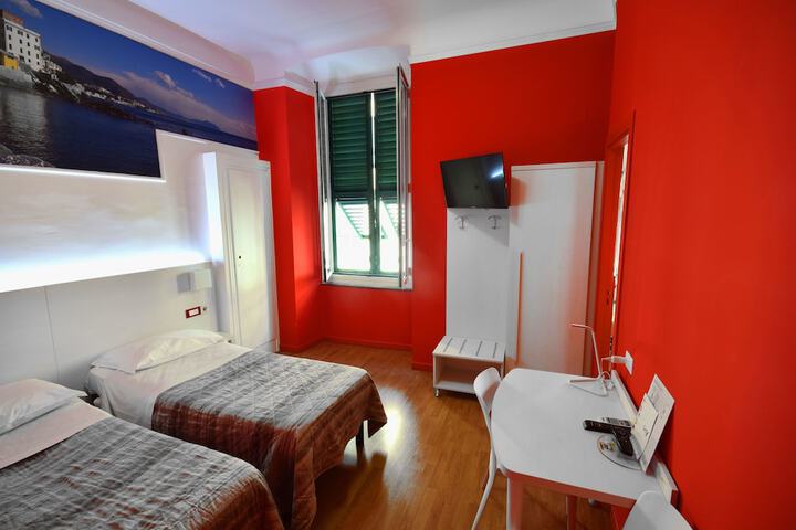 Room 19 of 51