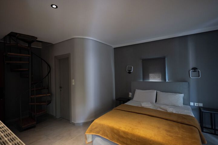 Room 22 of 59