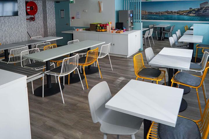 Breakfast area
