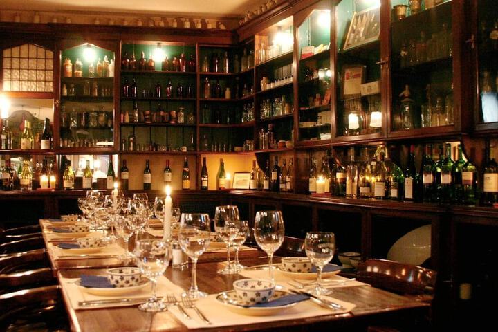 Dining 42 of 79