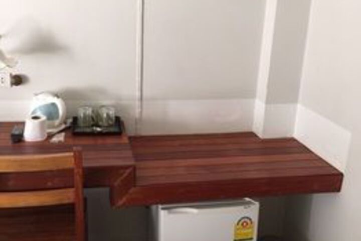 Room 16 of 25