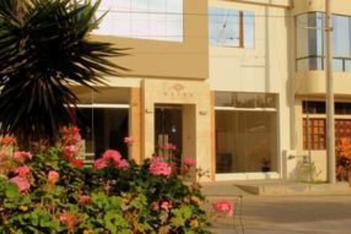 Naira Hotel