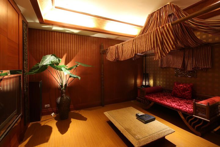 Room 14 of 44