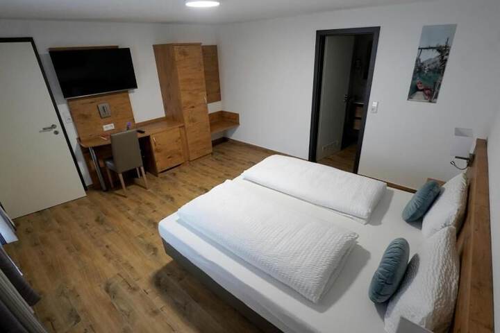 Room 19 of 24