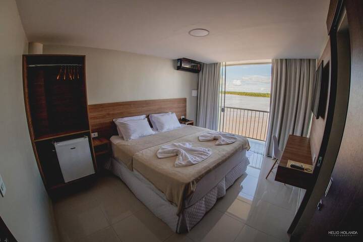 Room 19 of 63