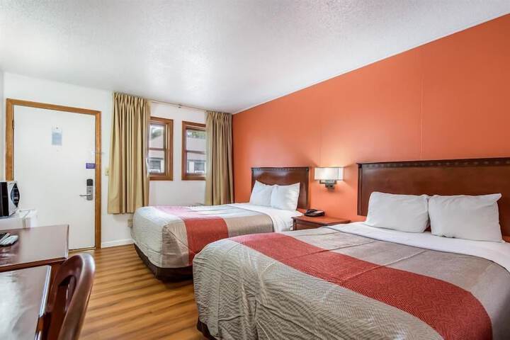 Room 16 of 20