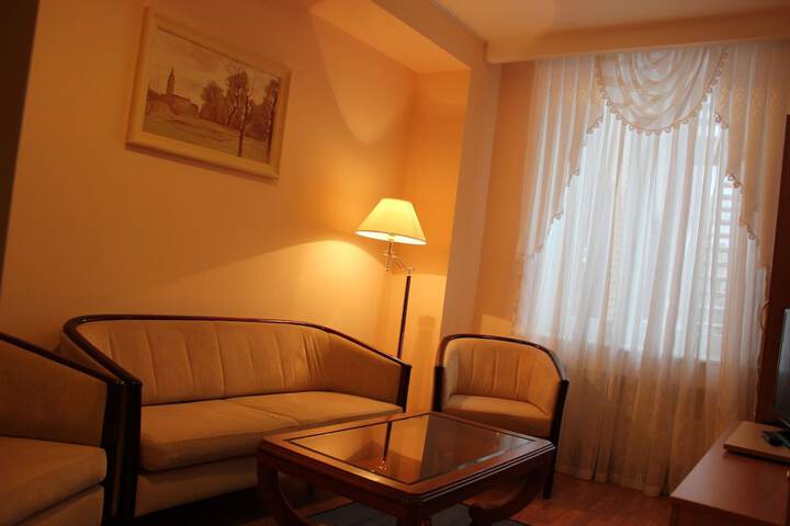 Room 21 of 108