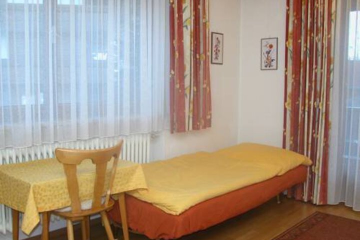 HAUS NEURURER