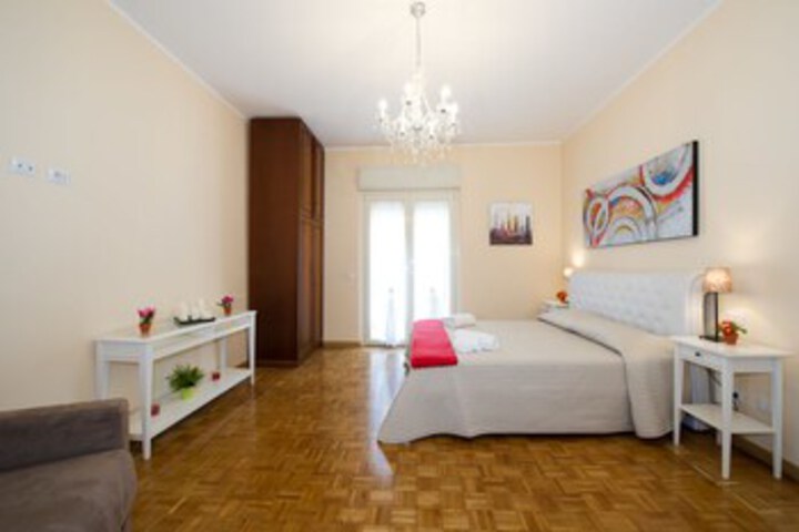 Room 73 of 157
