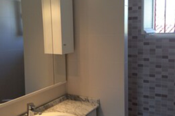Room 3 of 22