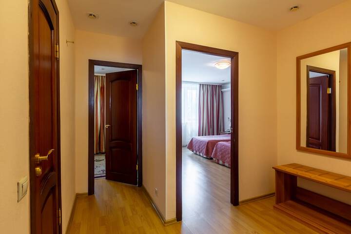 Room 16 of 62