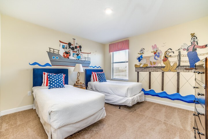 Room 8 of 98