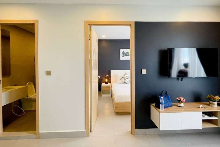 Room 36 of 63