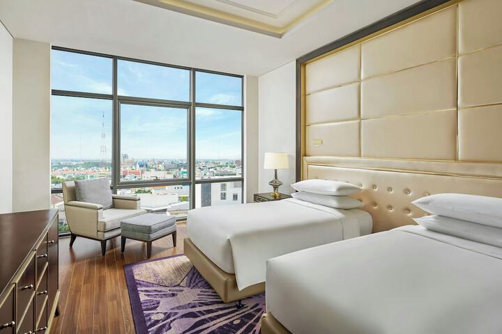 Room 20 of 94