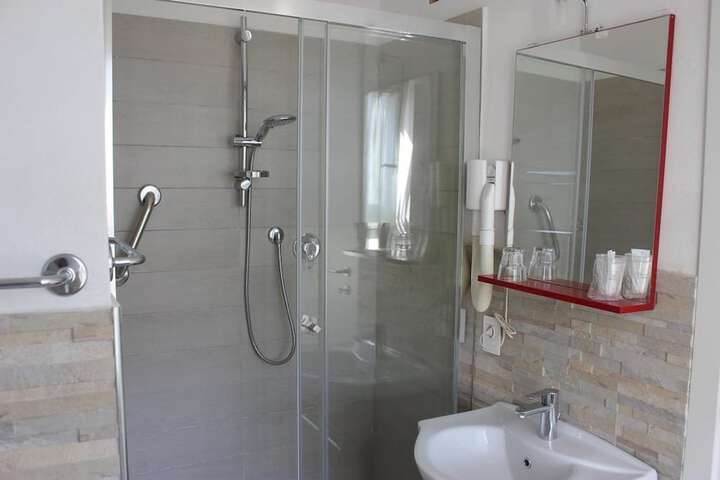 Room 20 of 50