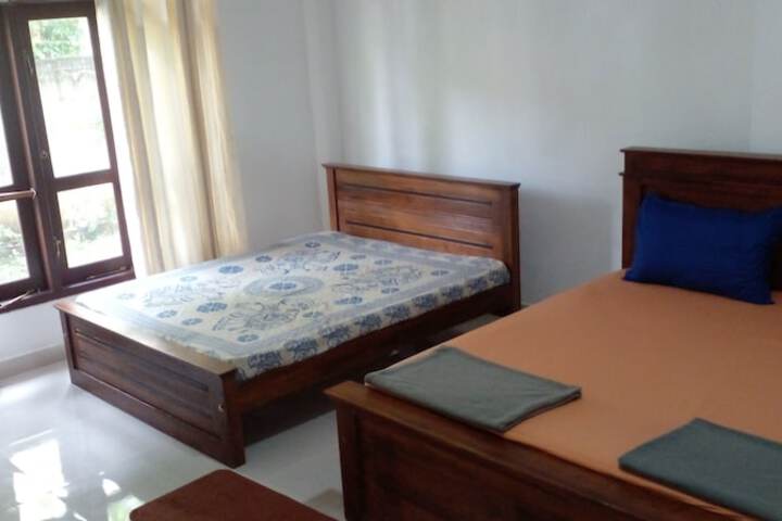 Room 6 of 21