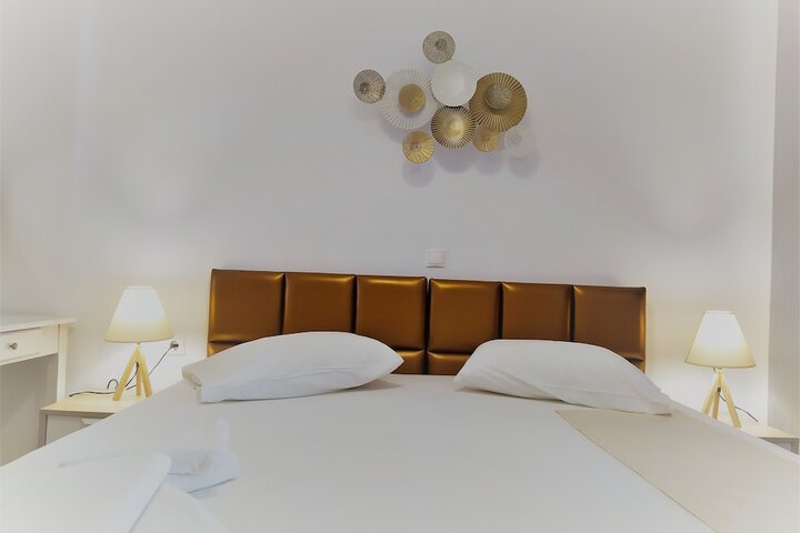 Room 14 of 72