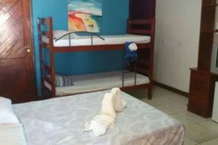 Room 9 of 19
