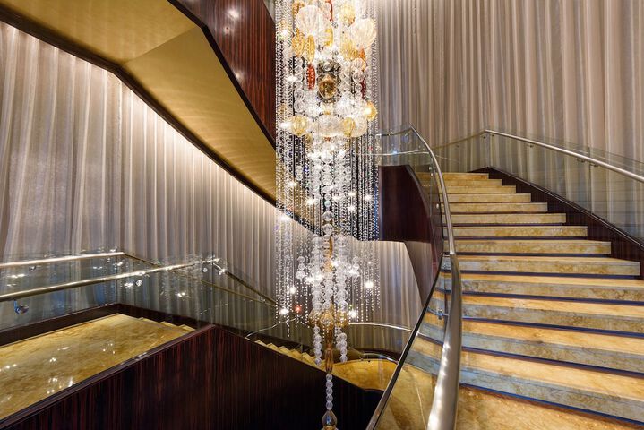 Hotel Interior 100 of 121